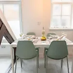 Apartament New Scheveningen Family 180d Modern Floor Haga