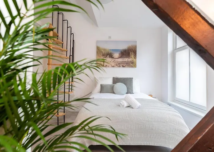 New Scheveningen Family 180d Modern Floor